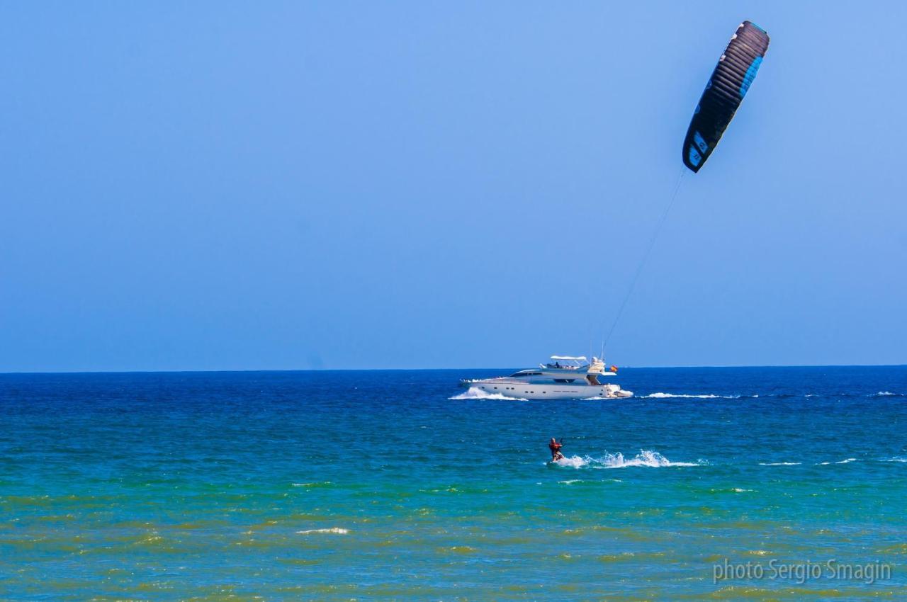 בנאלמדנה 712 Iris Apartamentos - Vista Al Mar - A 10 Min De La Playa Caminando Y 5 Min Del Centro מראה חיצוני תמונה